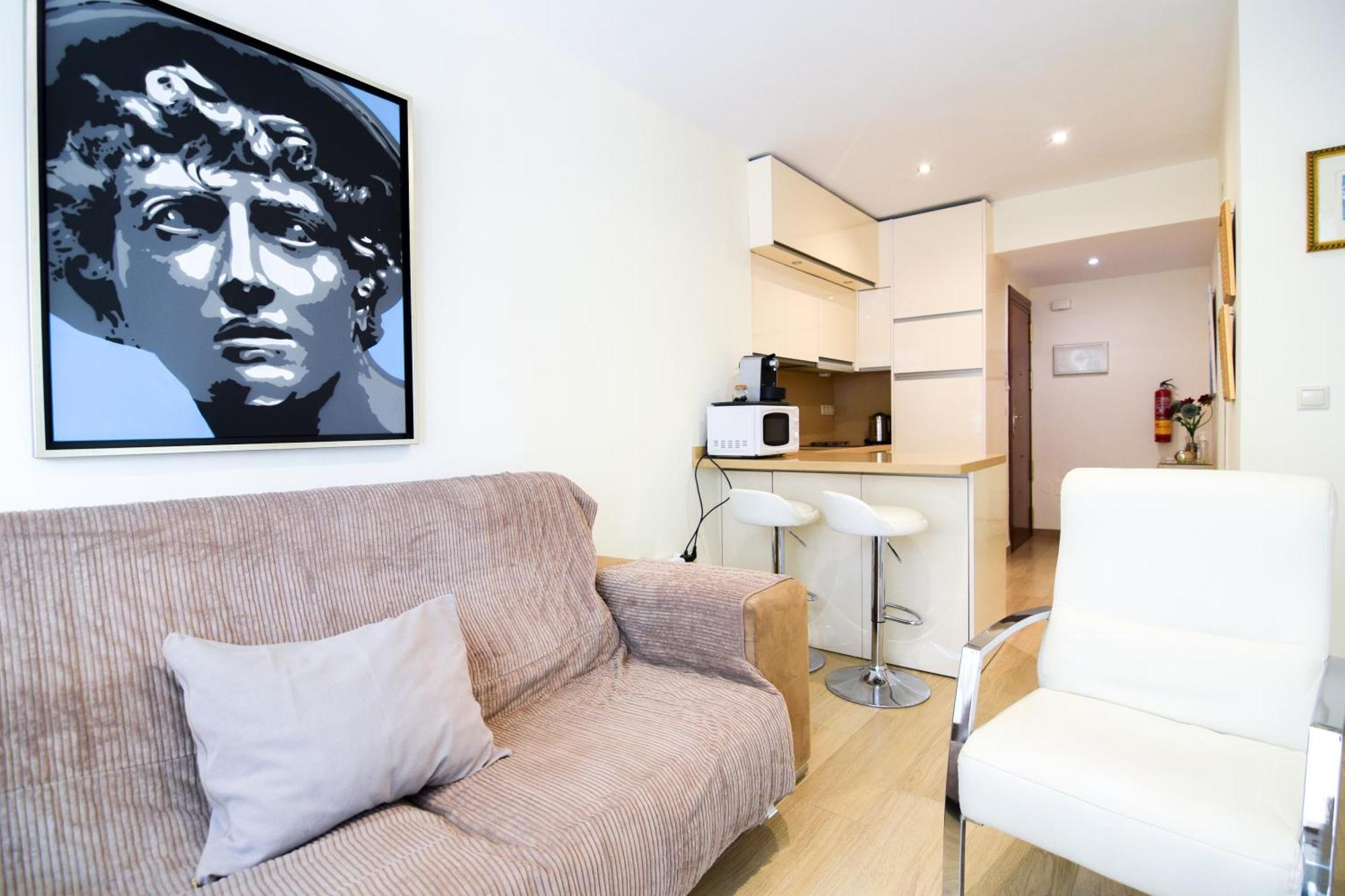 Malagueta Beachside Charm Apartment Malaga Exterior photo